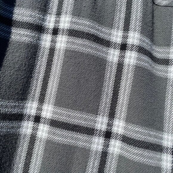 Gray Plaid Flannel Shacket L - Picture 4 of 5